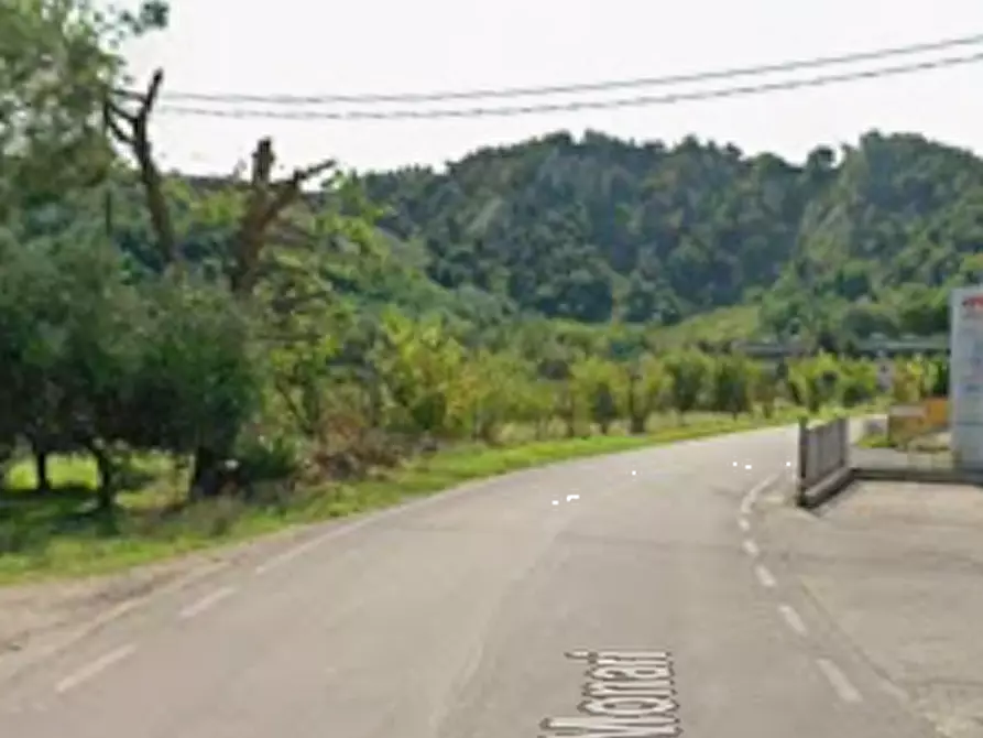 Immagine 3 di Laboratorio in vendita  in Via C. Monari a Castrocaro Terme E Terra Del Sole