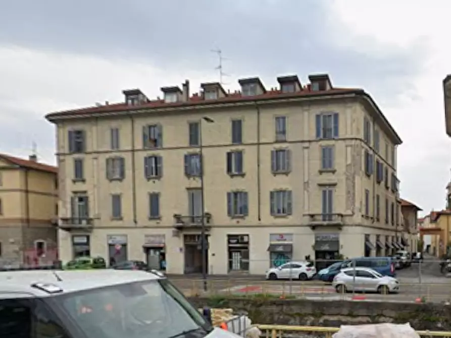 Immagine 8 di Appartamento in vendita  in Via Ascanio Sforza a Milano