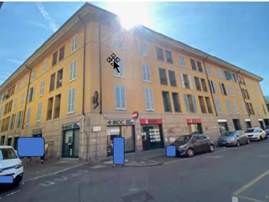 Immagine 2 di Appartamento in vendita  in Via Ugo Foscolo a Corsico