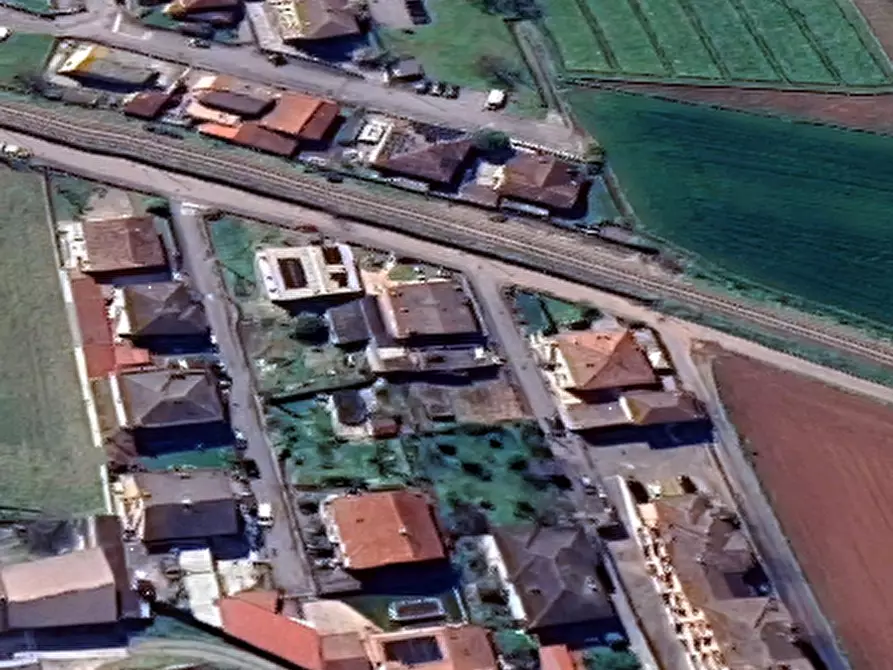 Immagine 2 di Posto auto in vendita  in Via Alessandro Volta a Ghedi