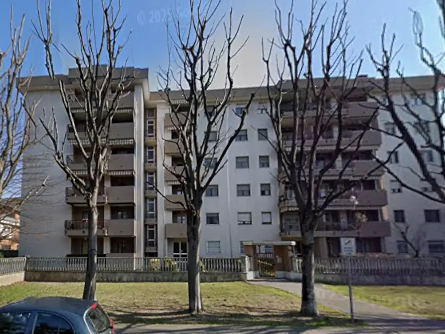 Immagine 8 di Appartamento in vendita  in Viale Liberazione a Corsico