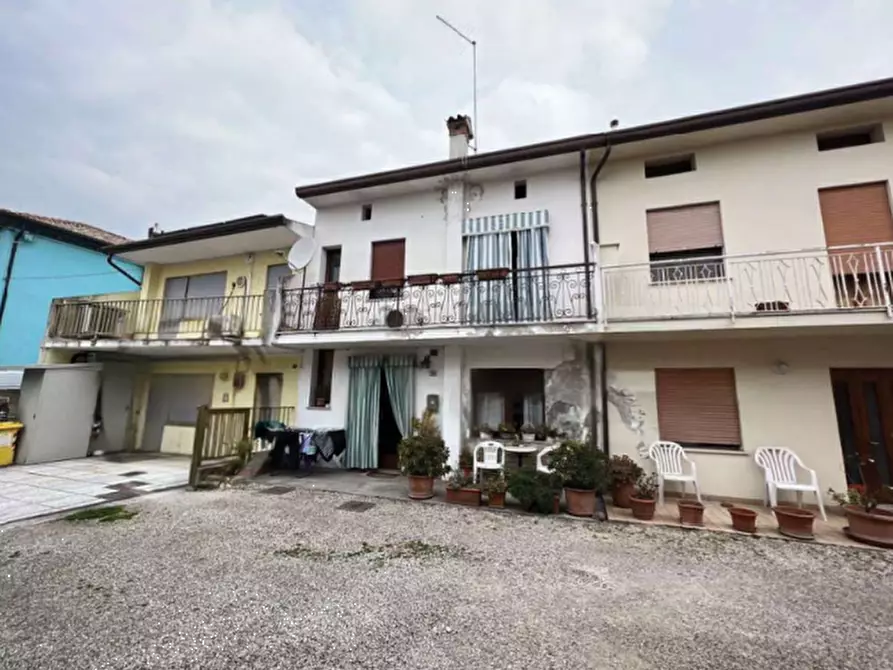 Immagine 3 di Porzione di casa in vendita  in Via Confini di Onara a Cittadella
