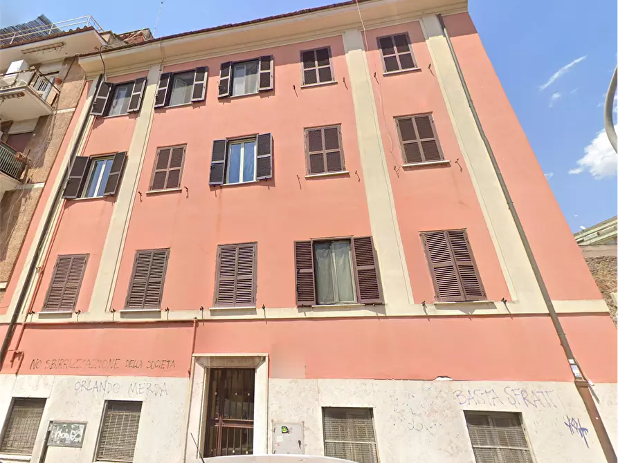Immagine 2 di Appartamento in vendita  in Via Natale Palli a Roma