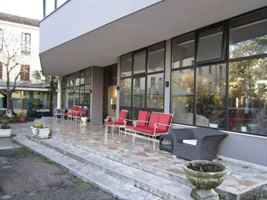 Immagine 8 di Hotel in vendita  in via Valerio Flacco a Abano Terme
