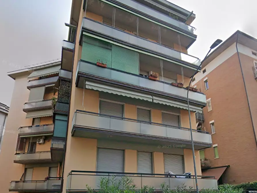 Immagine 9 di Appartamento in vendita  in Via Amerigo Vespucci a Verona