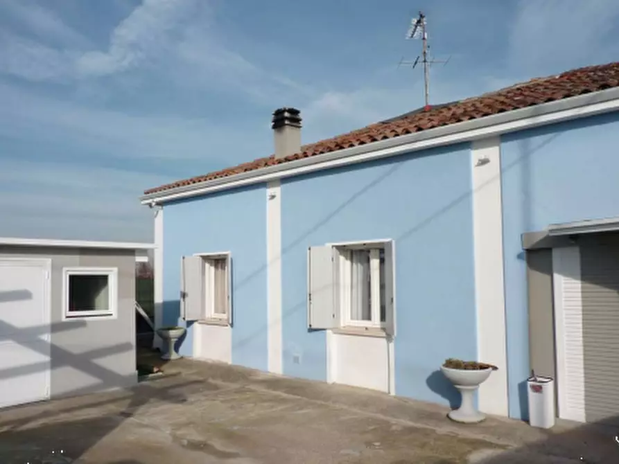 Immagine 10 di Casa indipendente in vendita  in Via Codalunga  a Legnago