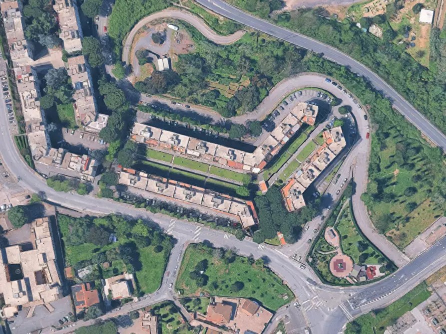 Immagine 12 di Appartamento in vendita  in Via Gallicano nel Lazio a Roma