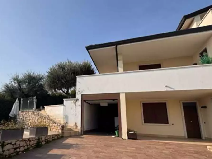 Immagine 5 di Villa in vendita  in Via Monte Baldo a Lavagno