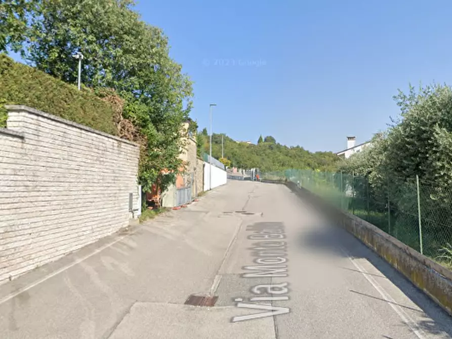 Immagine 12 di Villa in vendita  in Via Monte Baldo a Lavagno