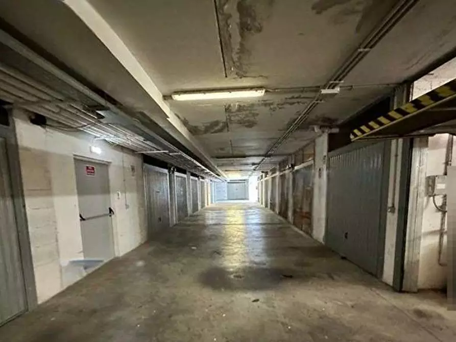 Immagine 26 di Appartamento in vendita  in Viale Gianluigi Bonelli a Roma