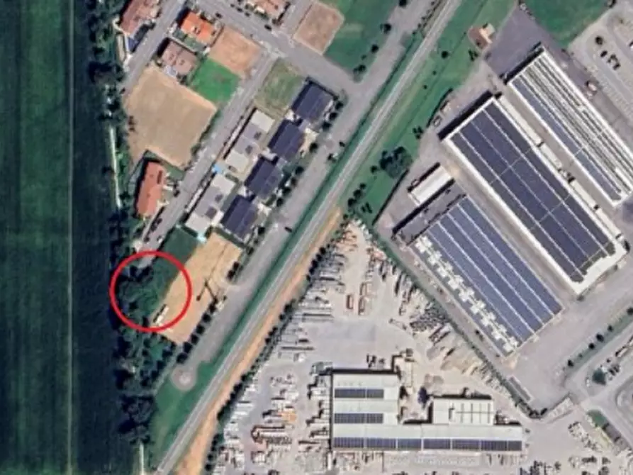 Immagine 5 di Terreno edificabile in vendita  in Via Roggia Morlana a Cavernago