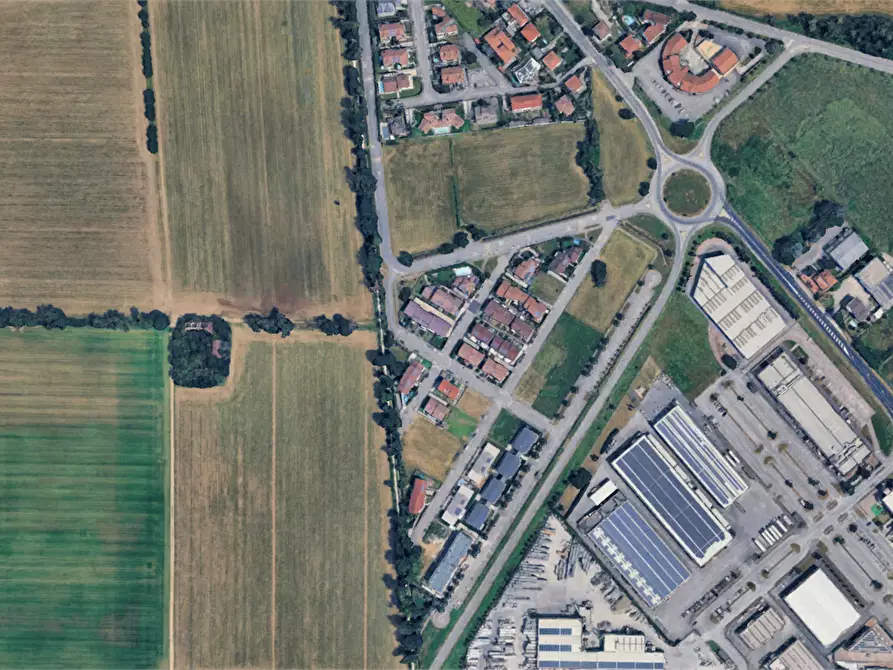 Immagine 6 di Terreno edificabile in vendita  in Via Roggia Morlana a Cavernago