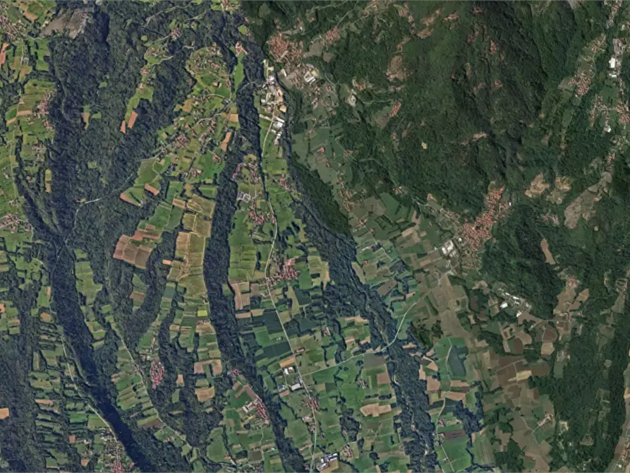 Immagine 25 di Casa indipendente in vendita  in Borgata Sant’Antonio Piana a Rocca Canavese