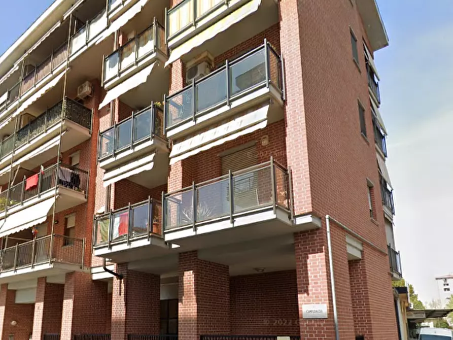 Immagine 5 di Appartamento in vendita  in Via Campobasso a Torino