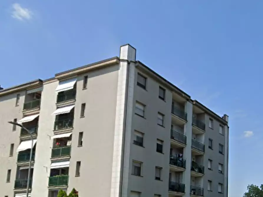 Immagine 3 di Appartamento in vendita  in Via Sant'Angela Merici a Chiari