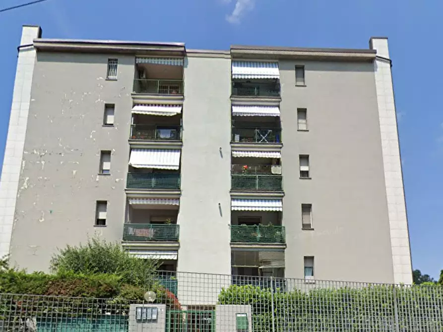 Immagine 8 di Appartamento in vendita  in Via Sant'Angela Merici a Chiari