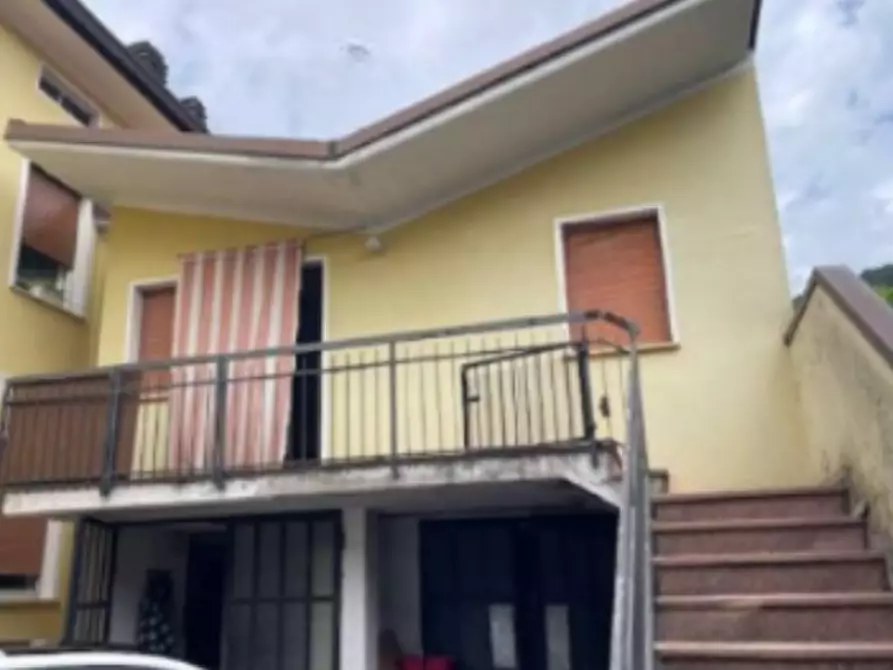 Immagine 2 di Appartamento in vendita  in Via Nighe a Vobarno