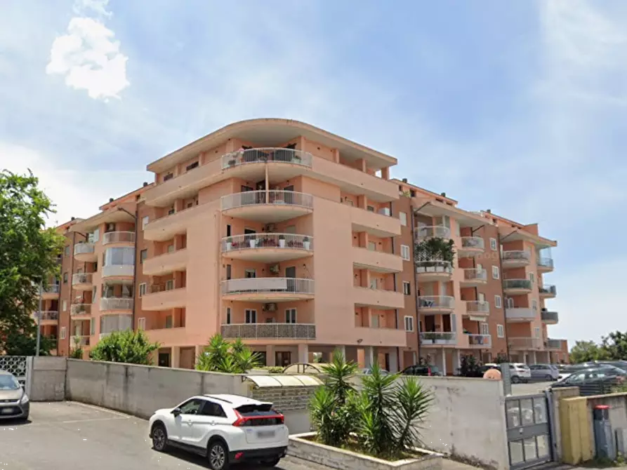 Immagine 1 di Appartamento in vendita  in Viale Gianluigi Bonelli a Roma