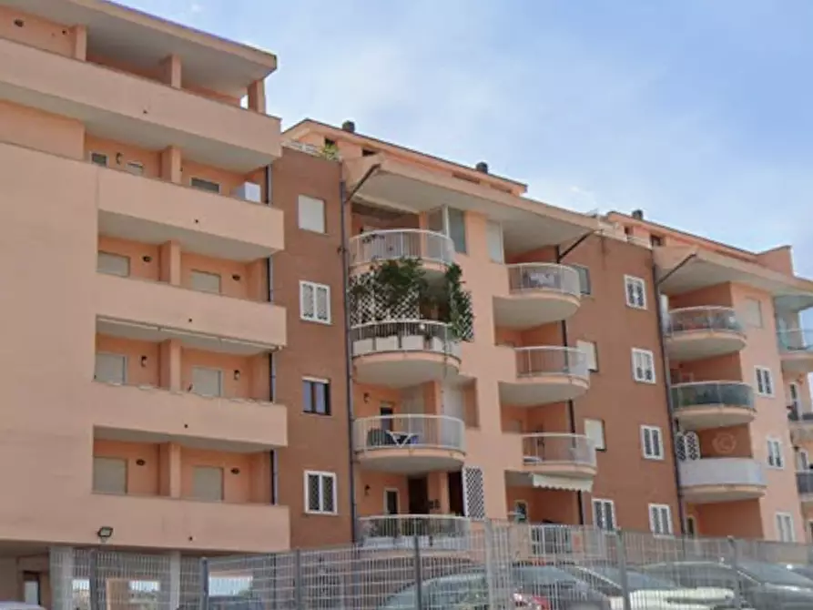 Immagine 8 di Appartamento in vendita  in Viale Gianluigi Bonelli a Roma