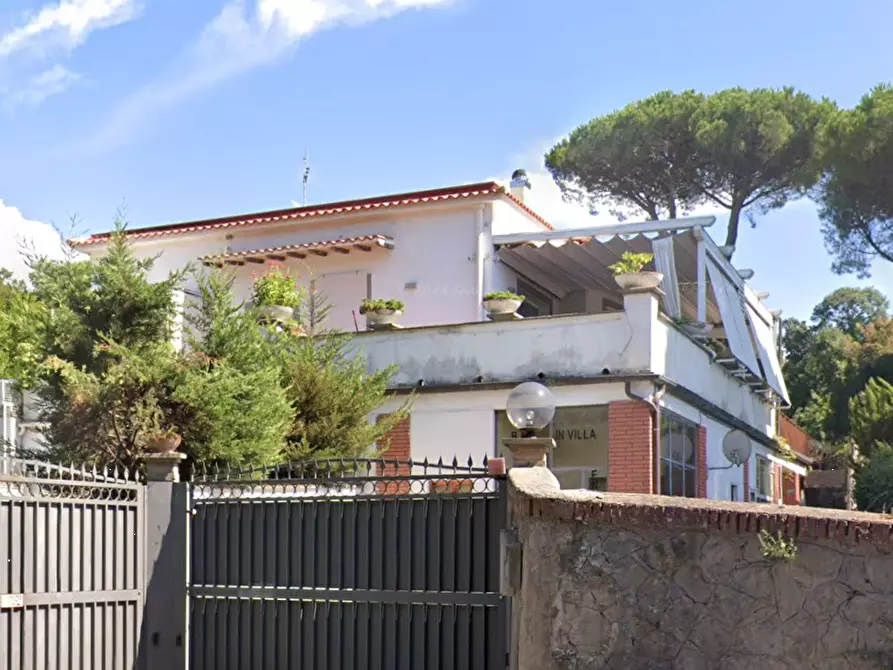 Immagine 2 di Casa indipendente in vendita  in Via delle Barozze a Rocca Di Papa