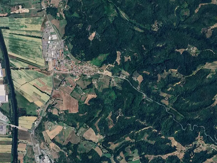 Immagine 19 di Villa in vendita  in Via Ciro Menotti a Reggello