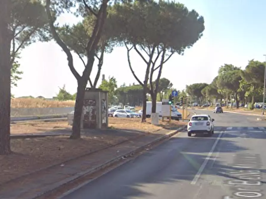 Immagine 16 di Appartamento in vendita  in Via G. Galopini a Roma