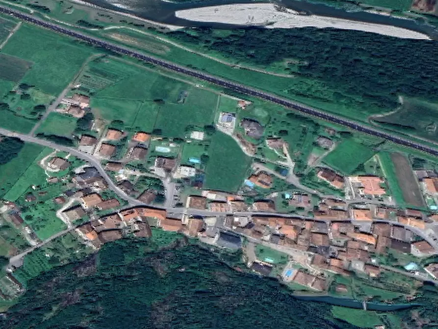 Immagine 4 di Appartamento in vendita  in Via San Martino a Esine