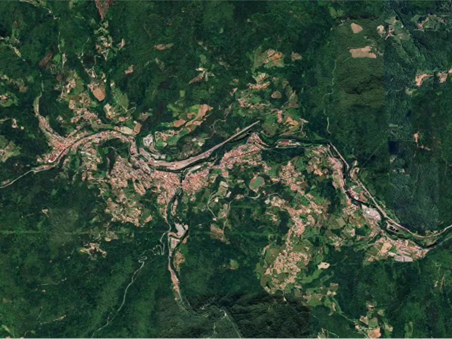 Immagine 14 di Casa indipendente in vendita  in Via Ceraio a Vernio