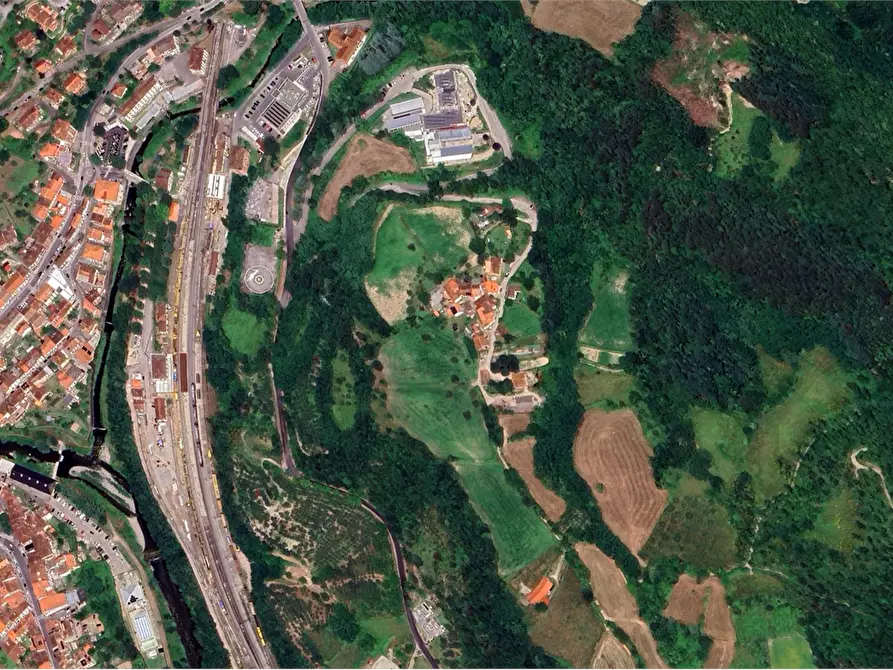 Immagine 19 di Casa indipendente in vendita  in Via Ceraio a Vernio