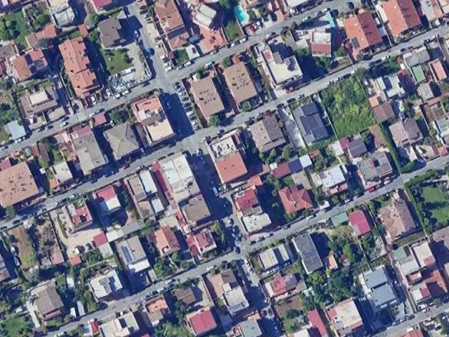 Immagine 8 di Stabile in vendita  in Via Carlo Casini a Roma