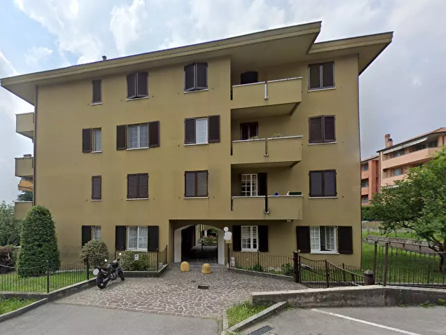 Immagine 6 di Appartamento in vendita  in Via Panzeri a Bulciago