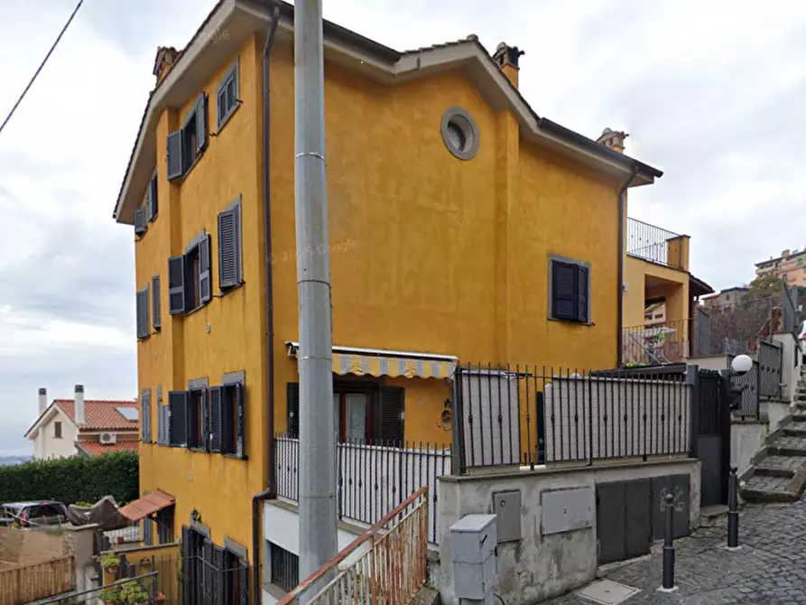 Immagine 1 di Appartamento in vendita  in Via Borgo Valle Vergine a Rocca Di Papa