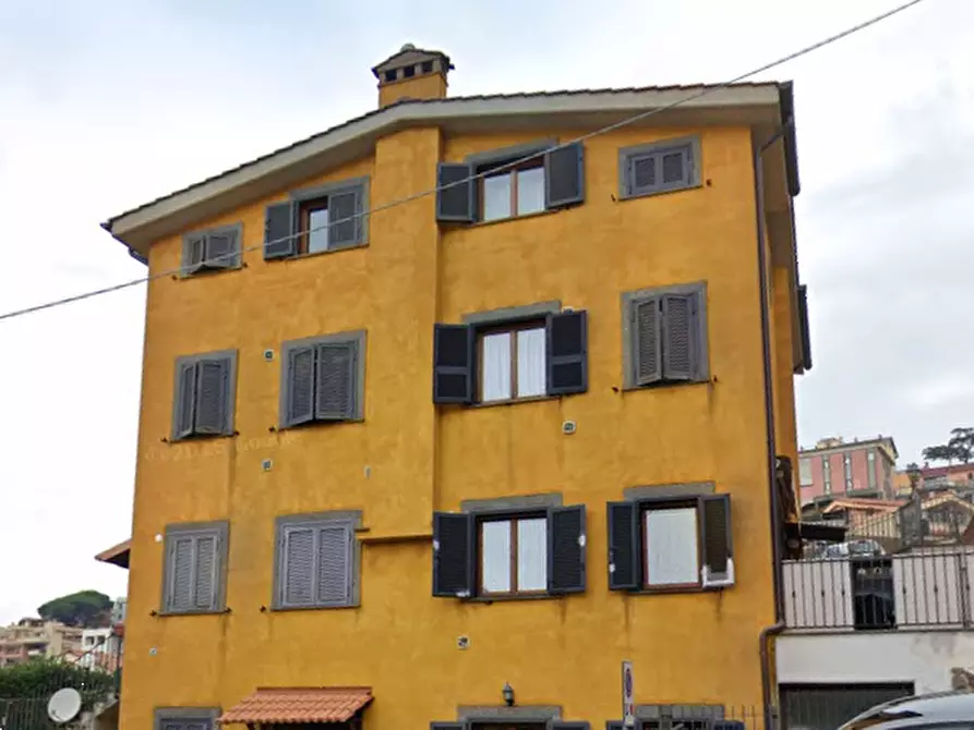 Immagine 4 di Appartamento in vendita  in Via Borgo Valle Vergine a Rocca Di Papa