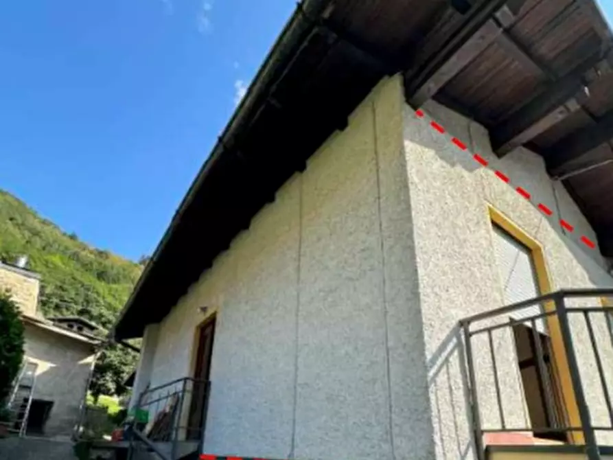 Immagine 7 di Appartamento in vendita  in Via Vittorio Emanuele a Introbio