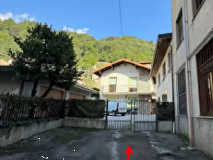 Immagine 10 di Appartamento in vendita  in Via Vittorio Emanuele a Introbio