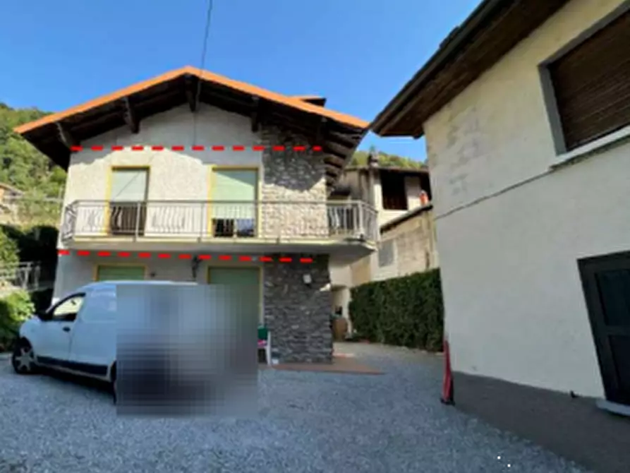 Immagine 12 di Appartamento in vendita  in Via Vittorio Emanuele a Introbio