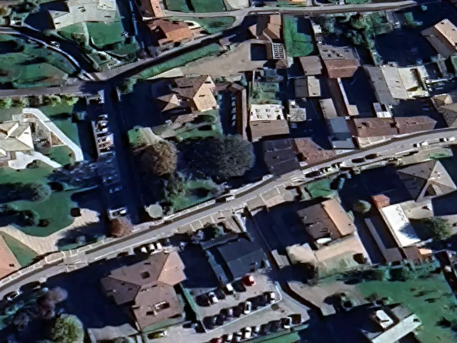 Immagine 23 di Appartamento in vendita  in Via Vittorio Emanuele a Introbio