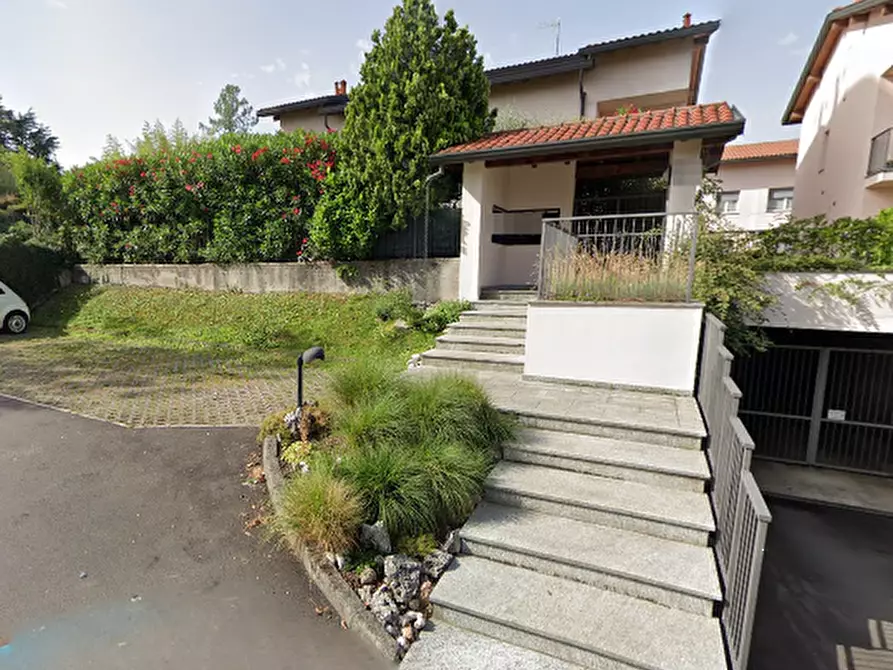 Immagine 1 di Appartamento in vendita  in Via Guglielmo Marconi  a Costa Masnaga