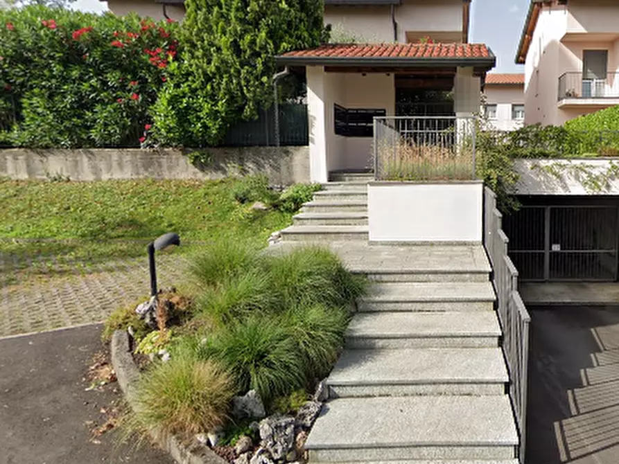 Immagine 3 di Appartamento in vendita  in Via Guglielmo Marconi  a Costa Masnaga