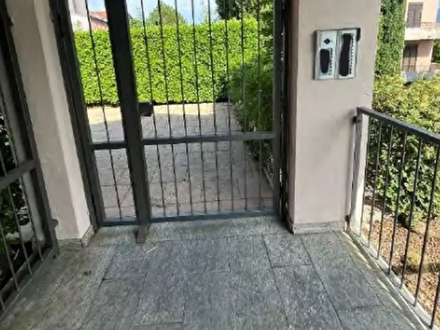 Immagine 9 di Appartamento in vendita  in Via Guglielmo Marconi  a Costa Masnaga