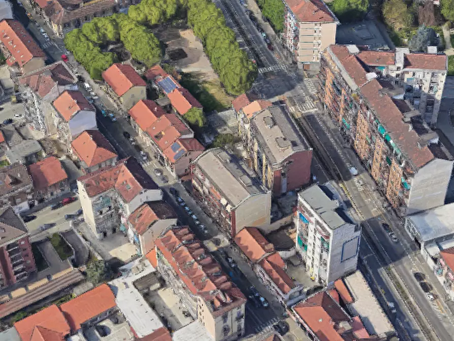 Immagine 14 di Appartamento in vendita  in Via Lanzo  a Torino