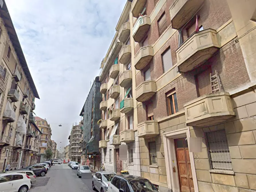 Immagine 1 di Appartamento in vendita  in Via Leinì  a Torino