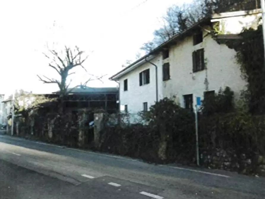 Immagine 8 di Porzione di casa in vendita  in Via Mernico a Dolegna Del Collio