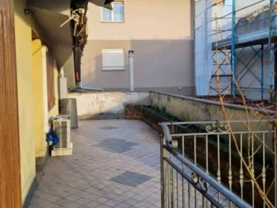 Immagine 2 di Appartamento in vendita  in Viale Rimembranze a Cividate Al Piano