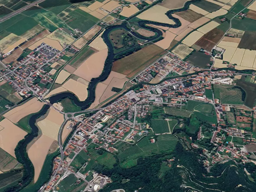 Immagine 11 di Appartamento in vendita  in Via Istria a Longare