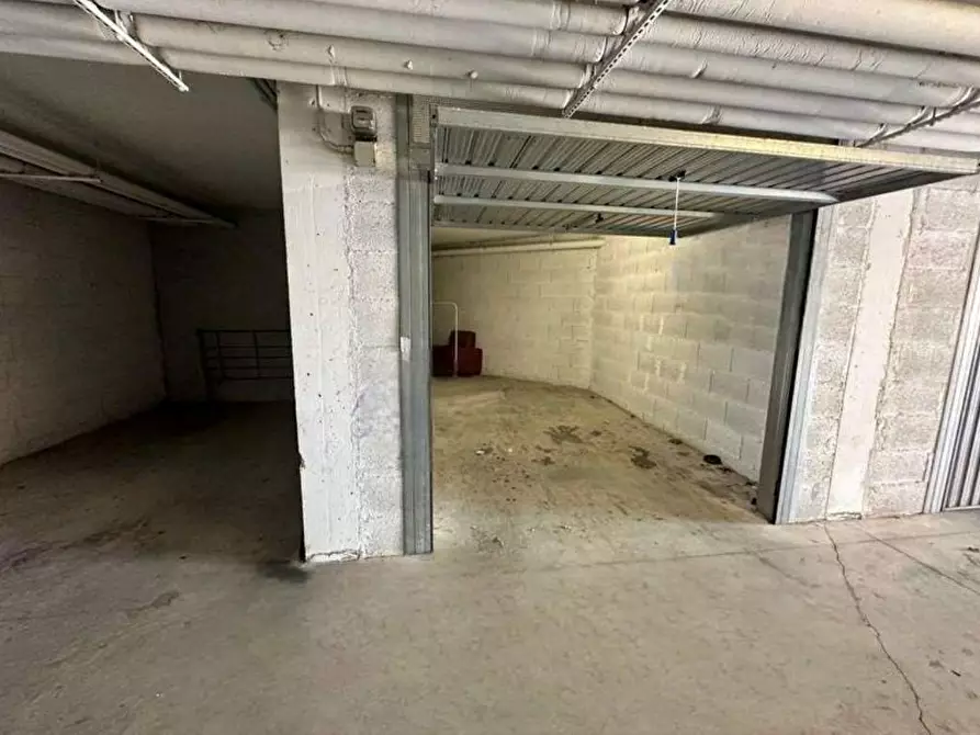 Immagine 29 di Appartamento in vendita  in Viale Gianluigi Bonelli a Roma