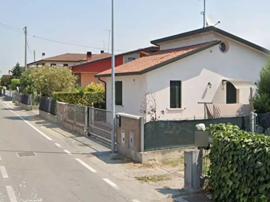 Immagine 1 di Appartamento in vendita  in Via Guglielmo Marconi a Campagna Lupia