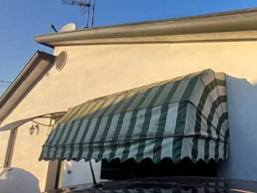 Immagine 17 di Appartamento in vendita  in Via Guglielmo Marconi a Campagna Lupia