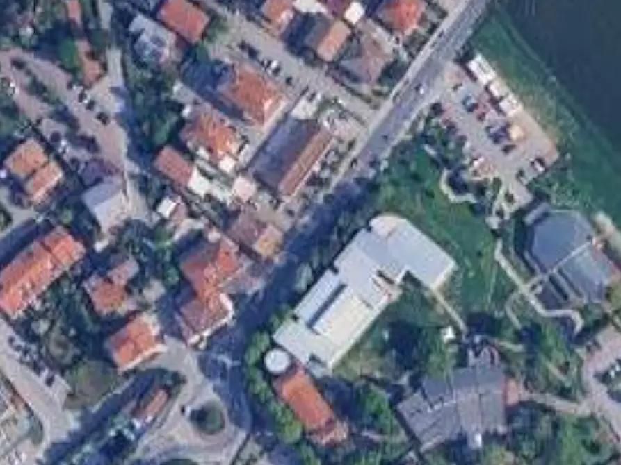 Immagine 16 di Negozio in vendita  in Via Tavoleto a San Clemente