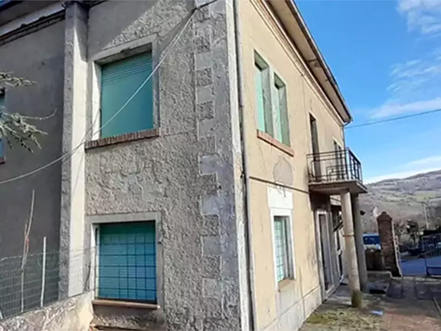 Immagine 7 di Stabile in vendita  in Via Serra di Sopra a Pennabilli